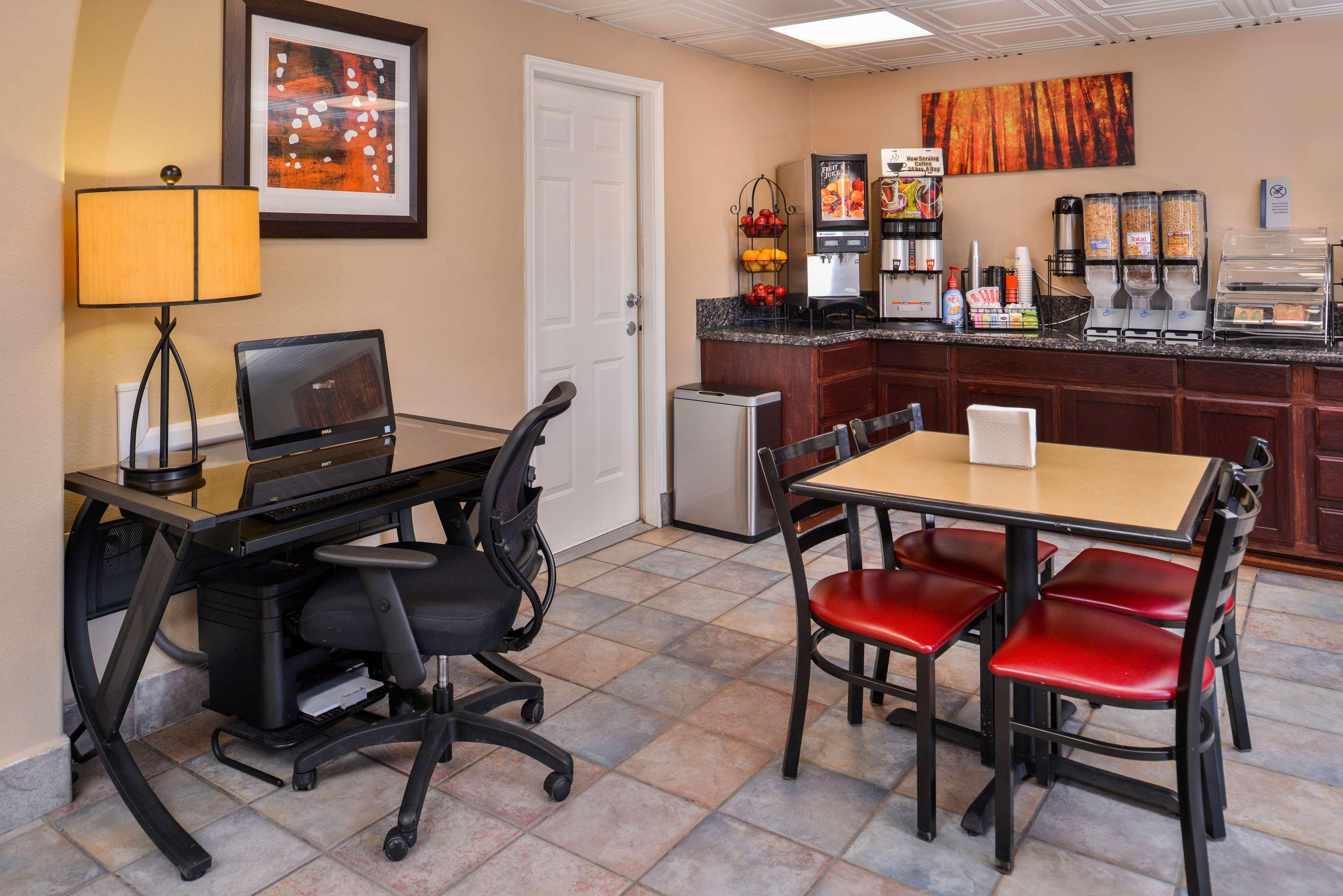 Best Western Executive Inn Hobbs Esterno foto